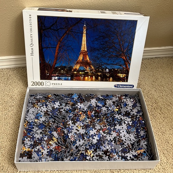 2000  Eiffel Tower high quality puzzle by Clementoni - Picture 2 of 2